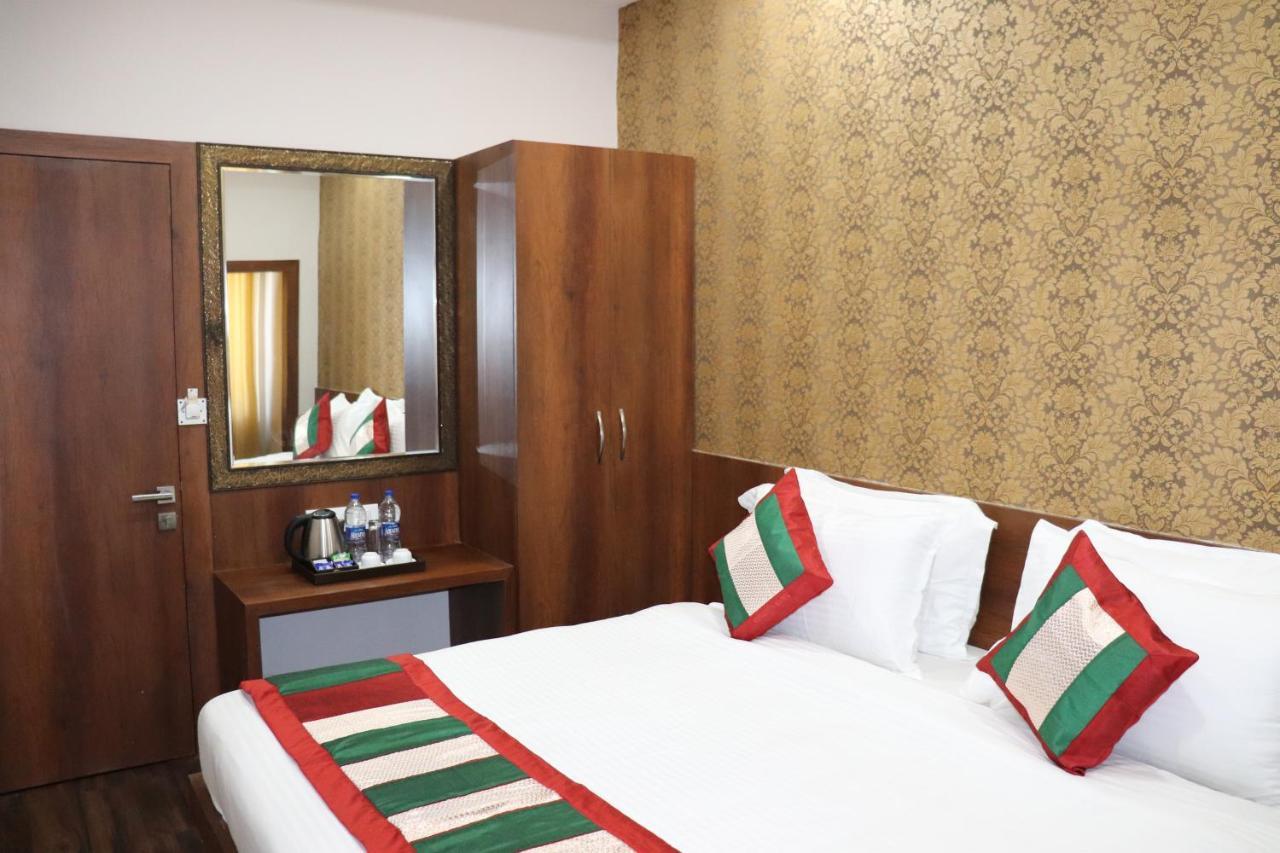 Hotel Ajmer Tower Bagian luar foto
